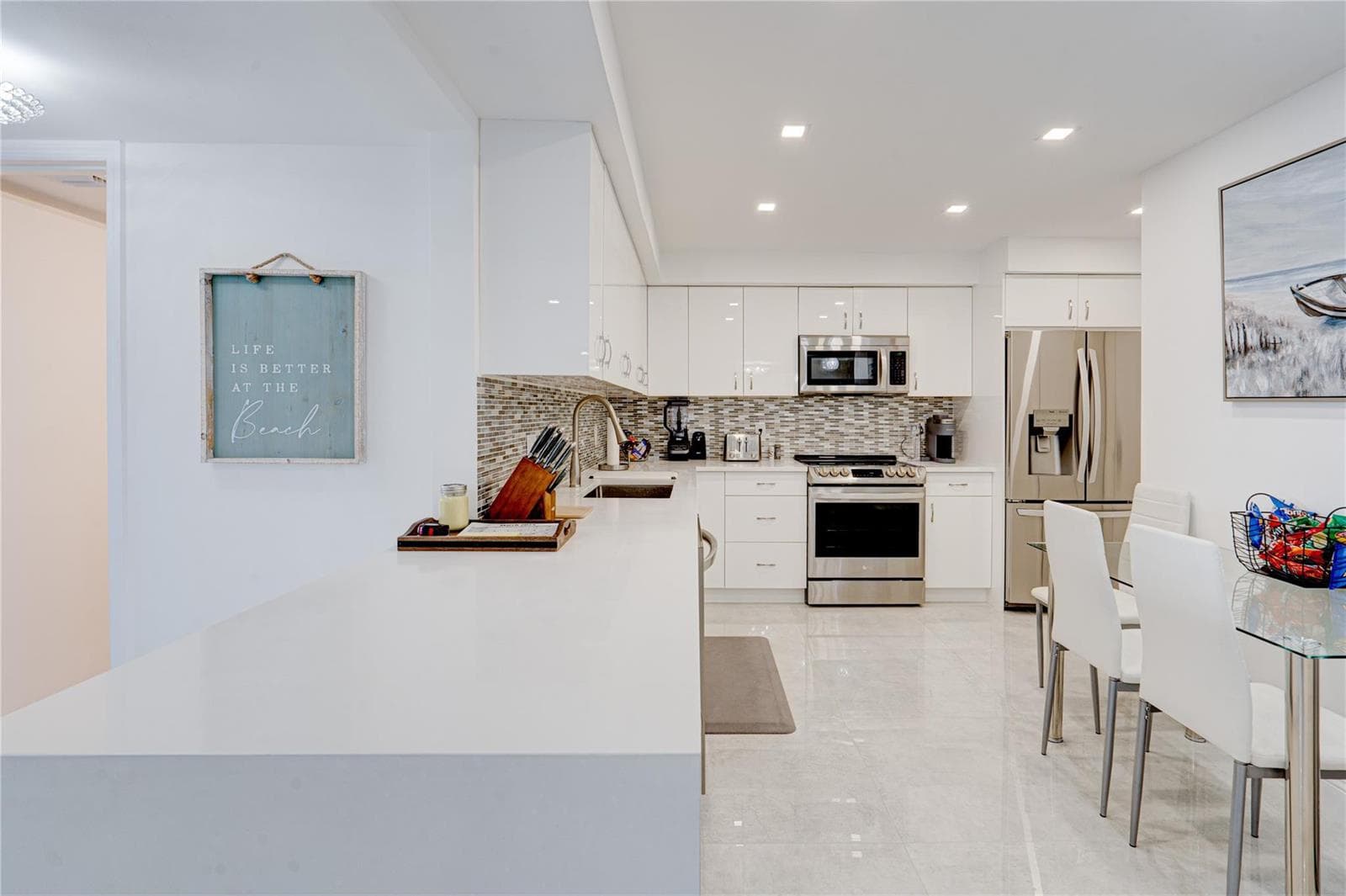 3500 Galt Ocean Drive 716 photo 8