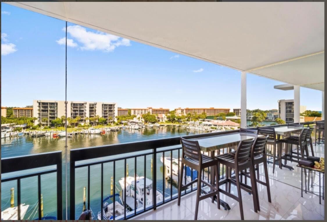 2687 N Ocean Boulevard 5060 photo 13