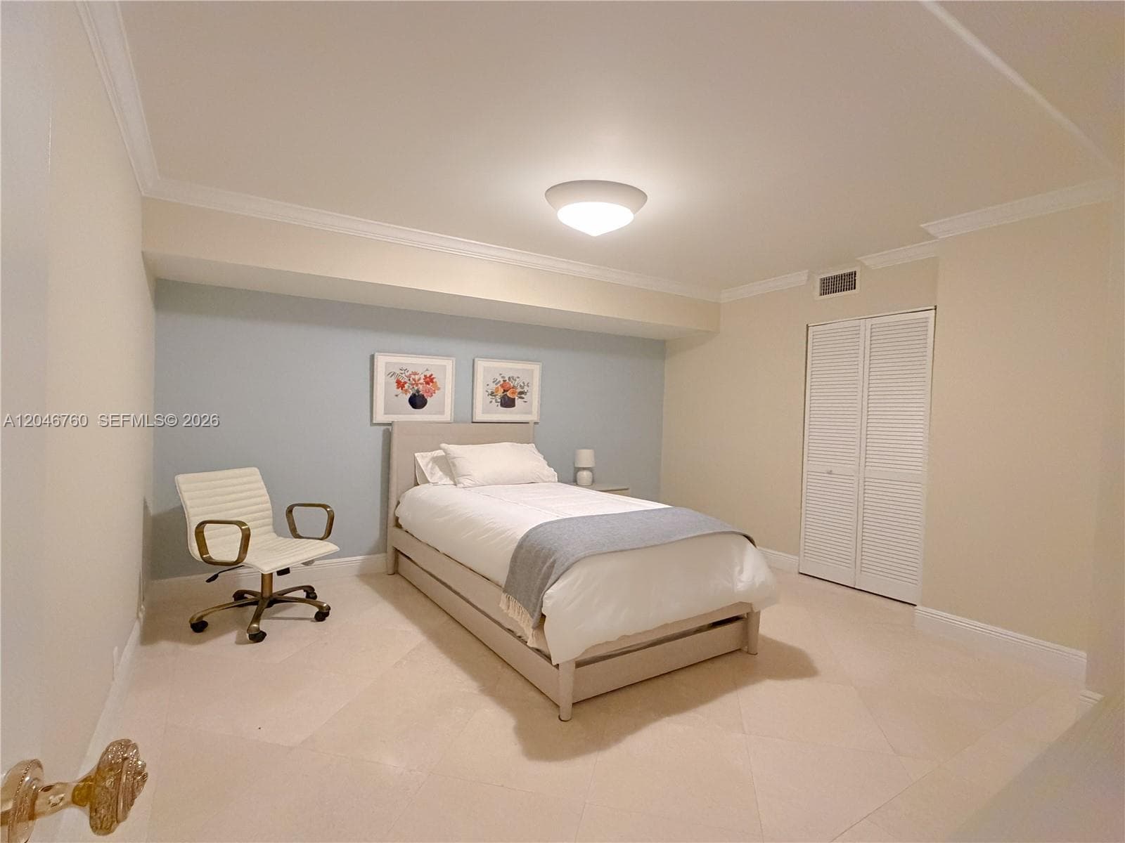 1111 Crandon Blvd C1104 photo 18