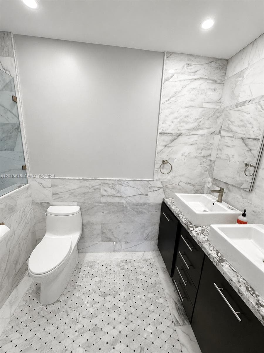 1540 NE 105 street photo 14