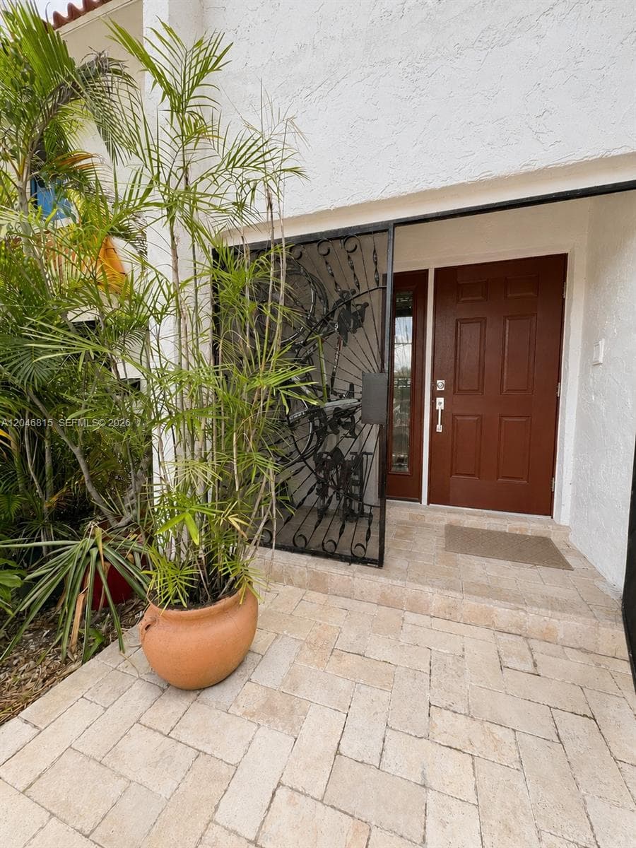 1540 NE 105 street photo 4