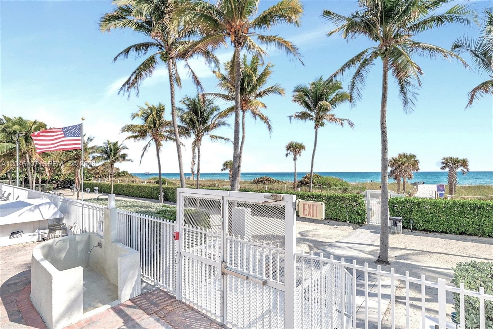 5005 Collins Ave 1224 photo 1