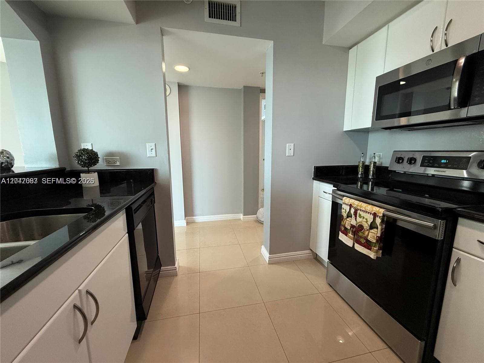 9201 Collins Ave 521 photo 21