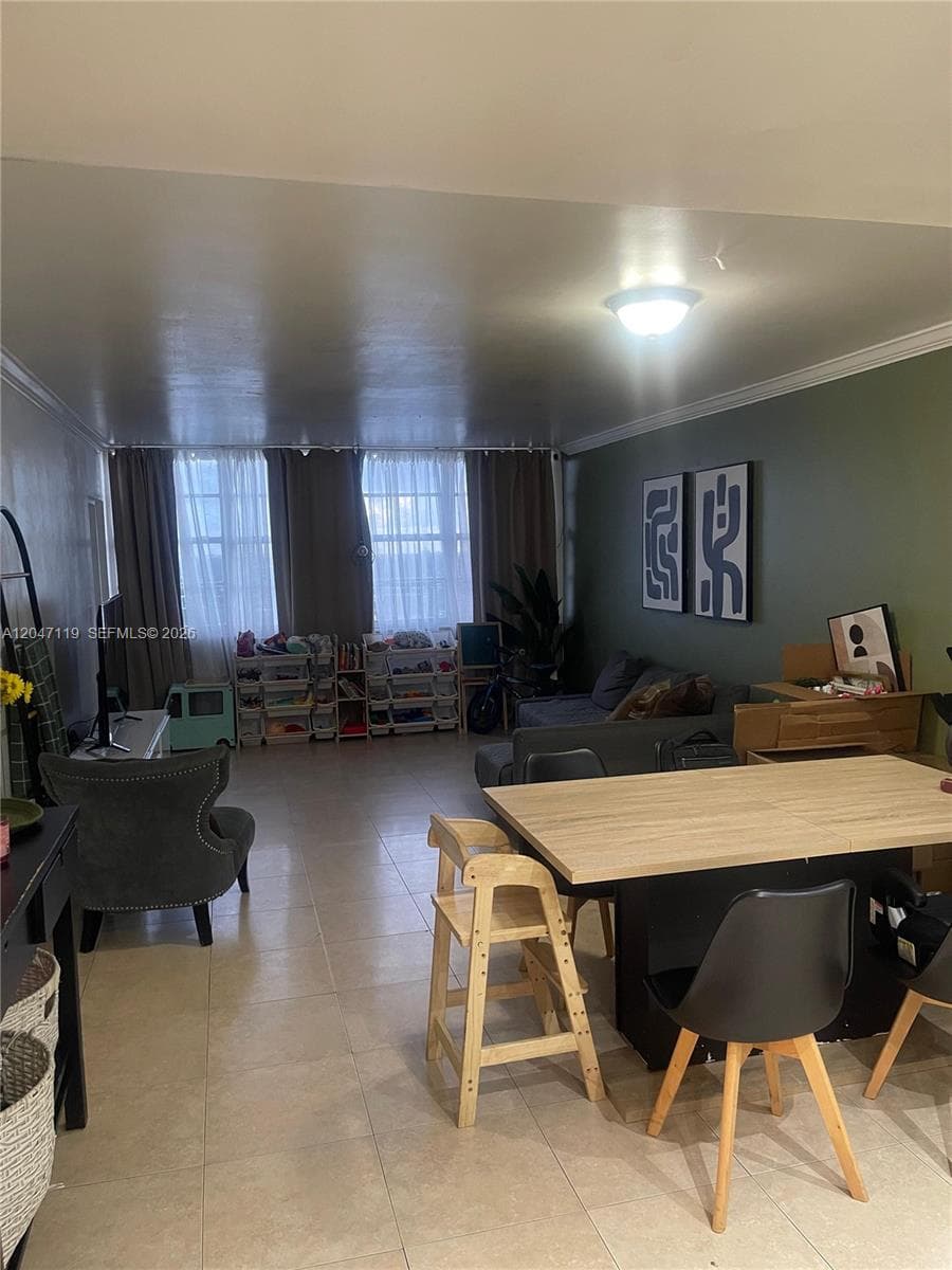 1351 NE Miami Gardens Dr 1514E photo 5