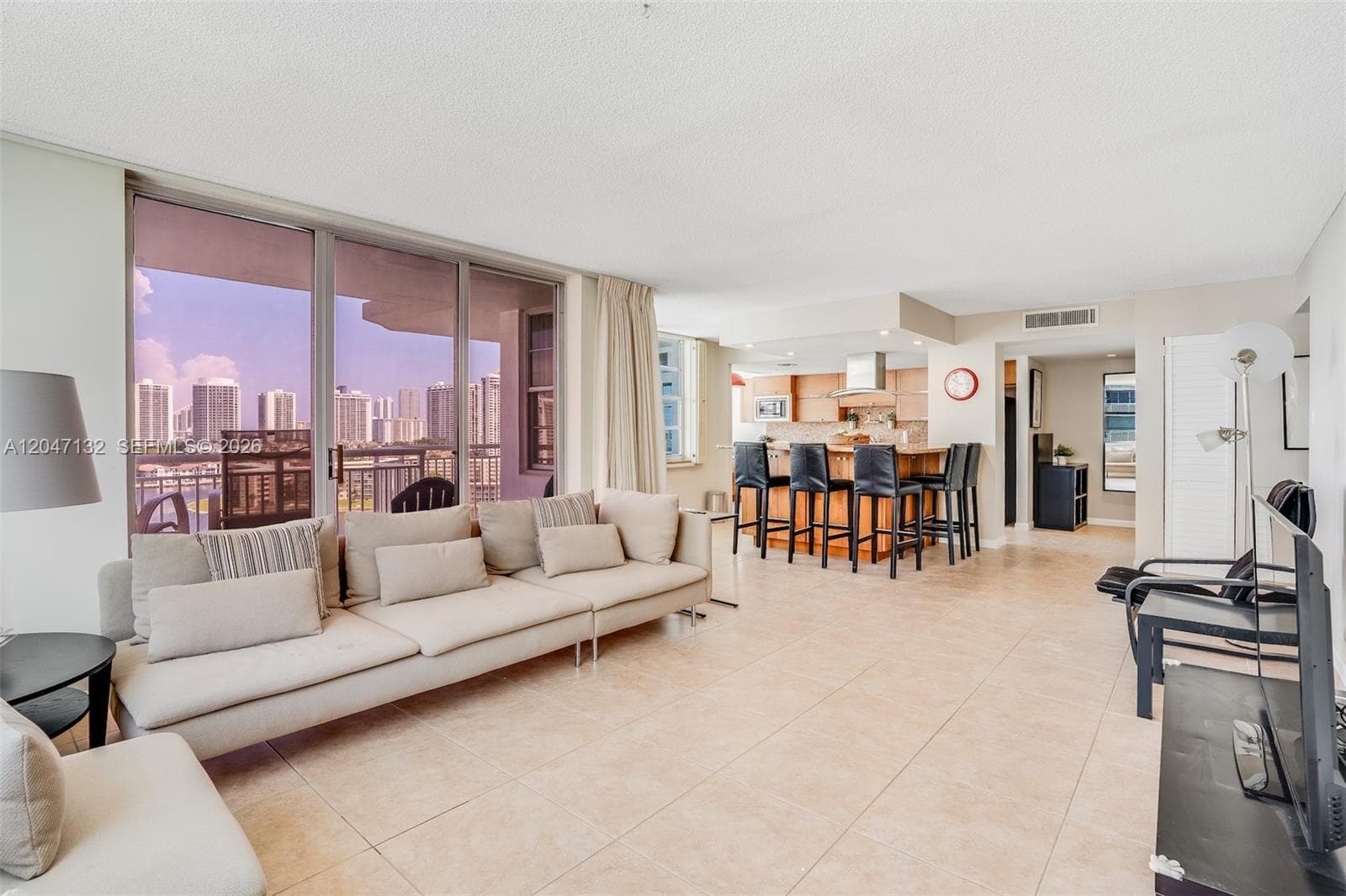 18041 Biscayne Blvd 1404 photo 14
