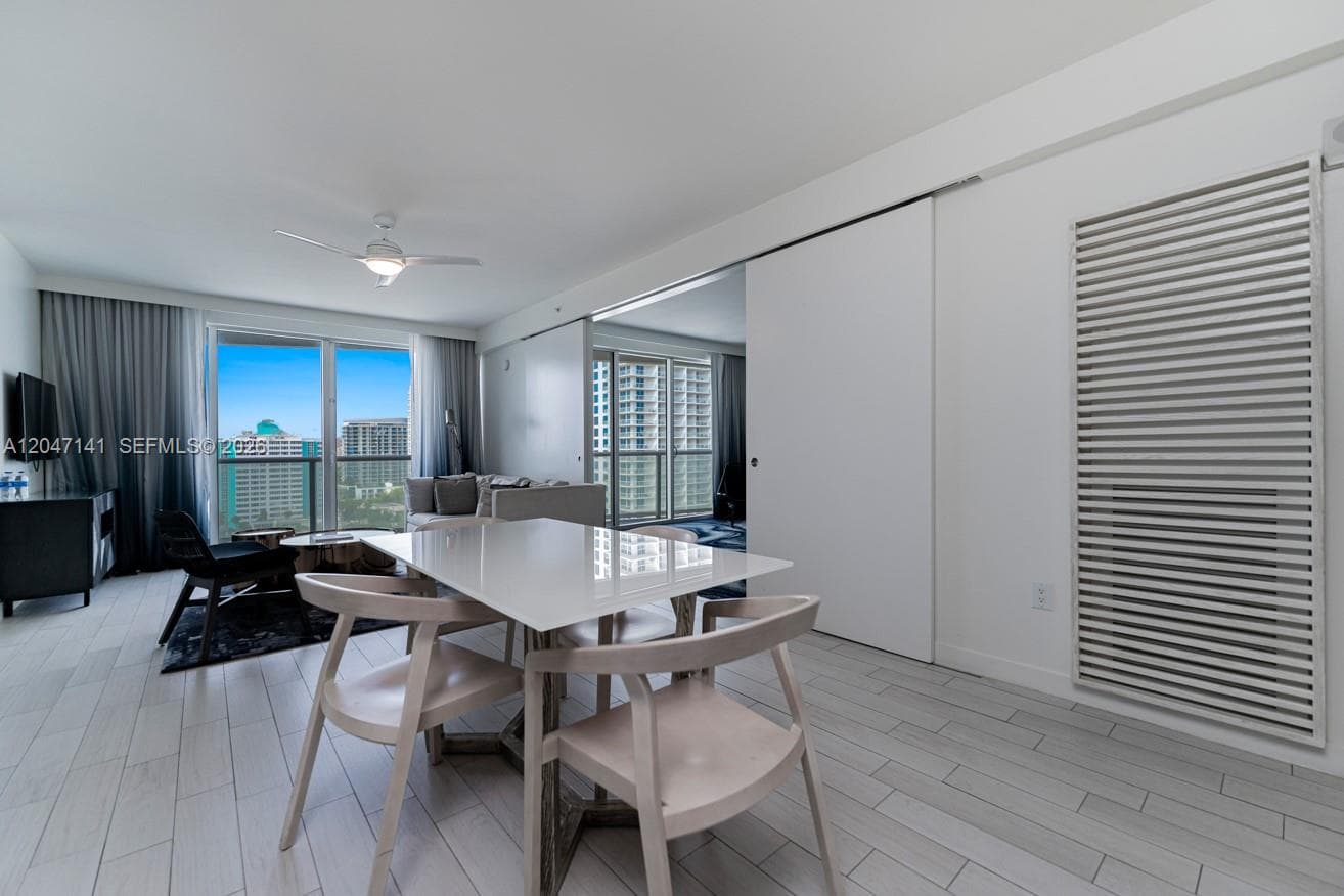3101 Bayshore Dr 803 photo 23