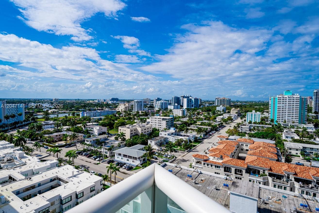 3101 Bayshore Dr 803 photo 7