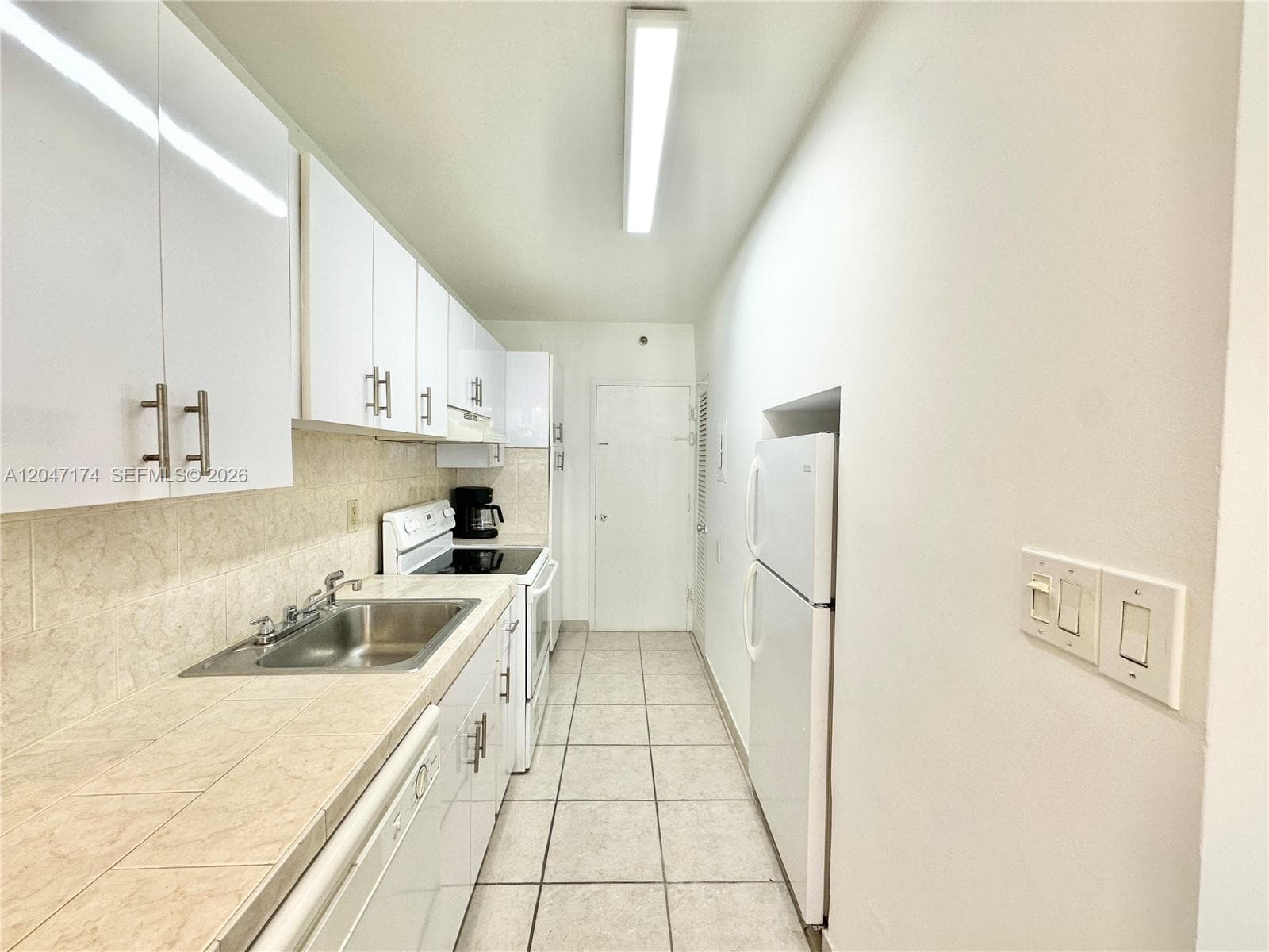 100 Lincoln Rd 1031 photo 7
