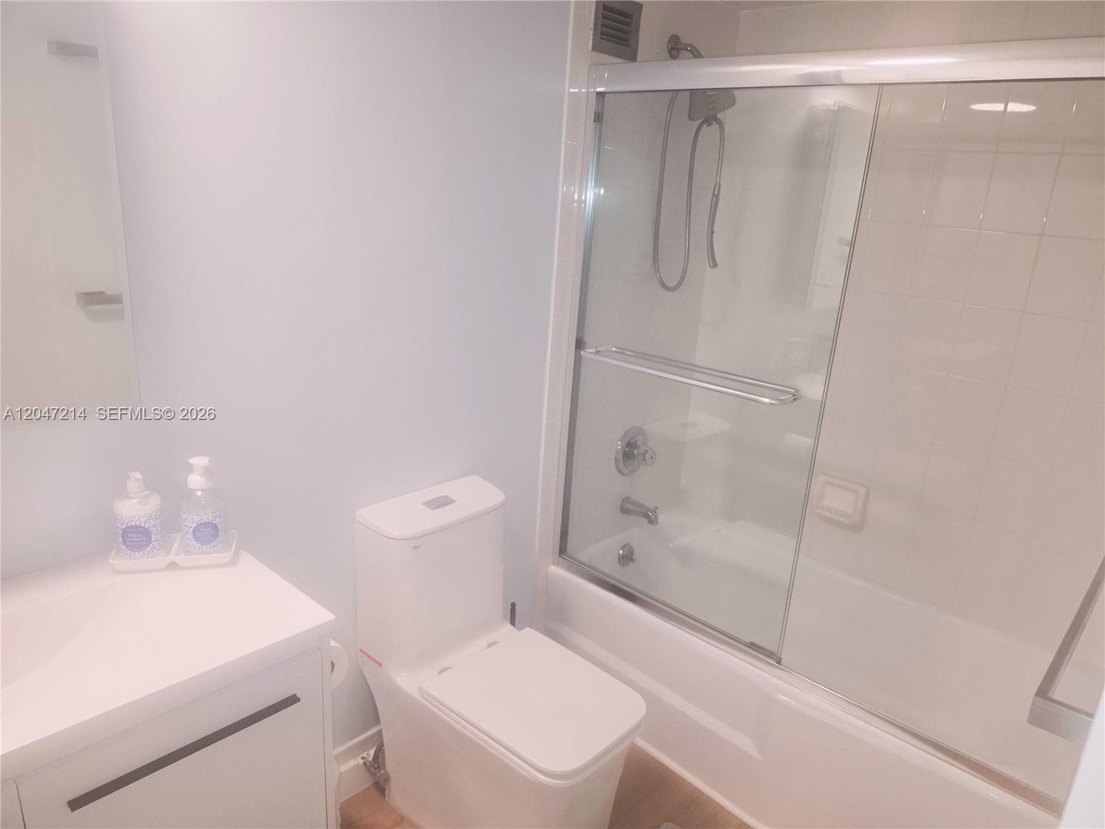 5151 Collins Ave 429 photo 11