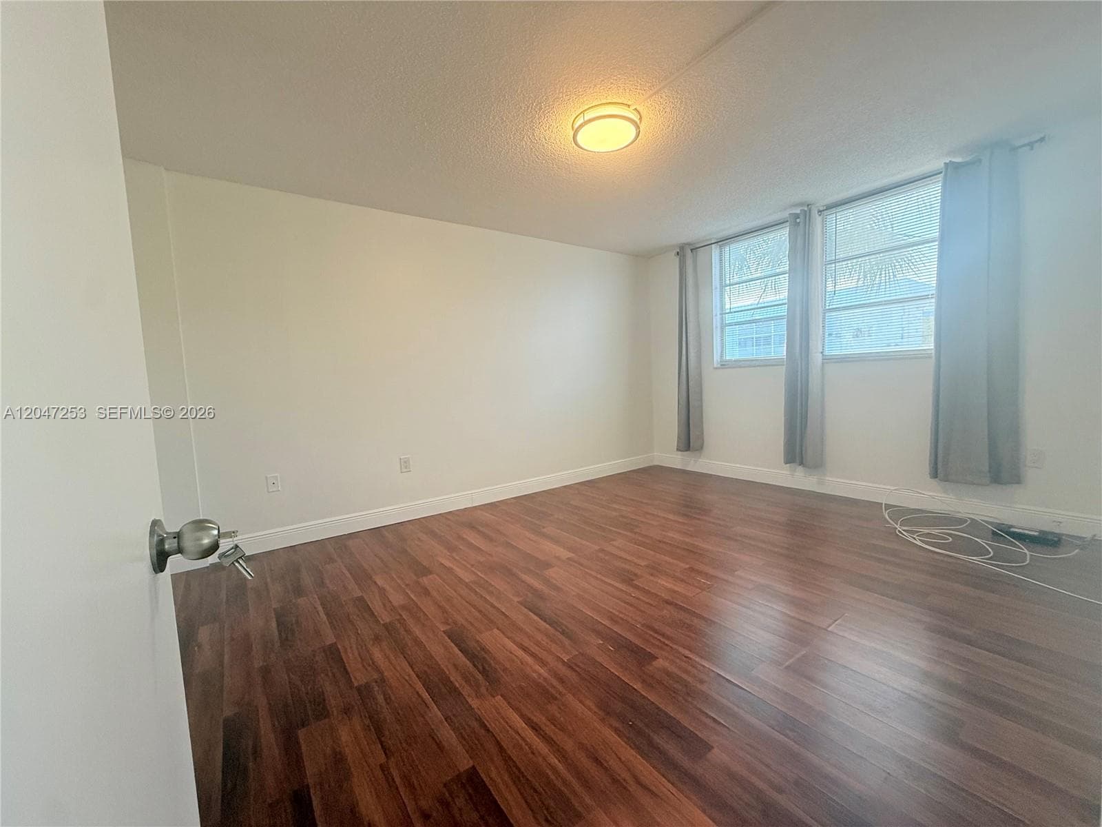 3849 NE 169th St 204 photo 3