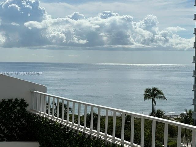 199 Ocean Lane Dr 903 photo 7