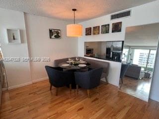 199 Ocean Lane Dr 903 photo 3