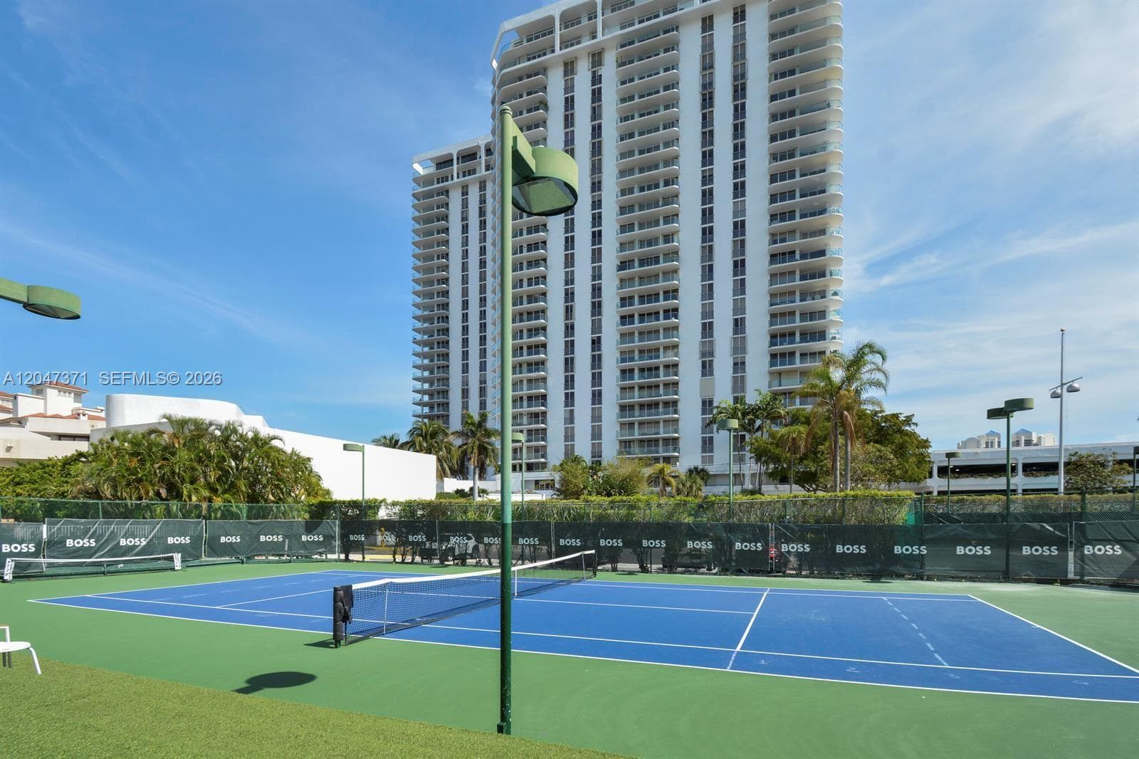 19707 Turnberry Way 16G photo 15