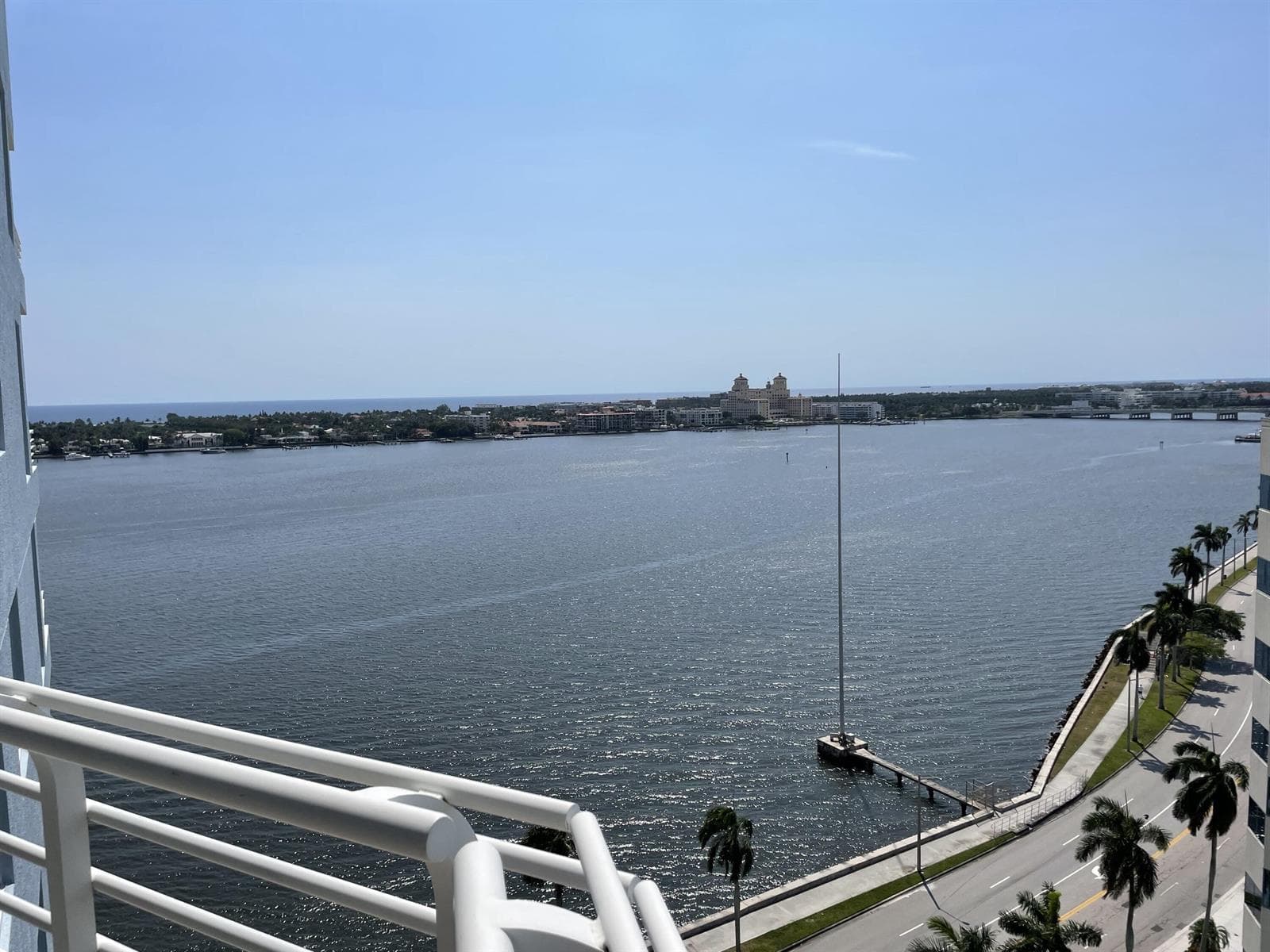 1551 N Flagler (seasonal Or Annual) Drive Lph 17 photo 7