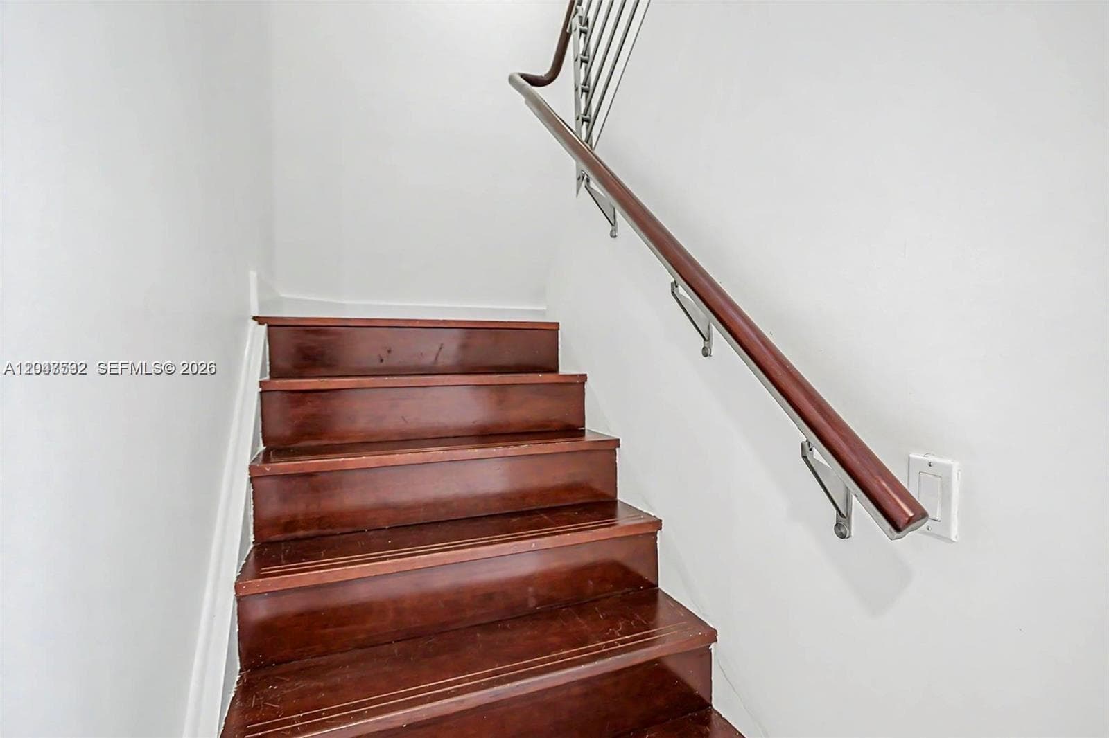41 SE 5th St 1709 photo 13