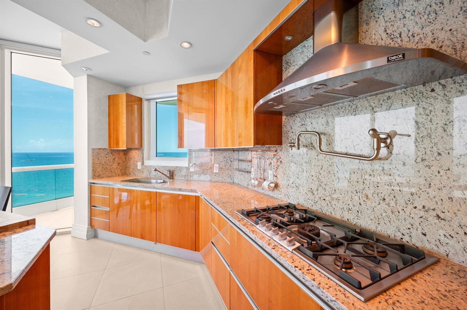 16051 Collins Avenue 1902 photo 11