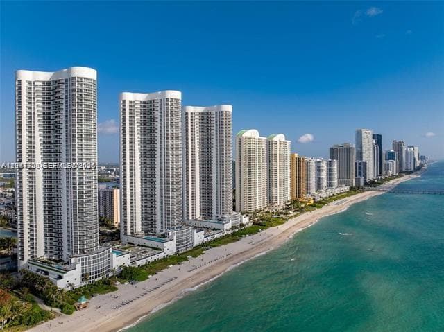 16001 Collins Ave 1106 photo 1