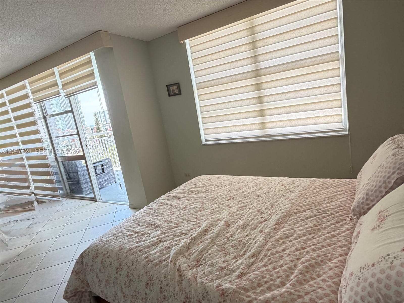 301 174th St 1208 photo 8