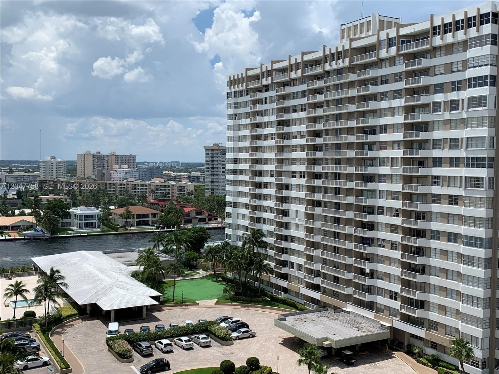 1965 S Ocean Dr 17M photo 18