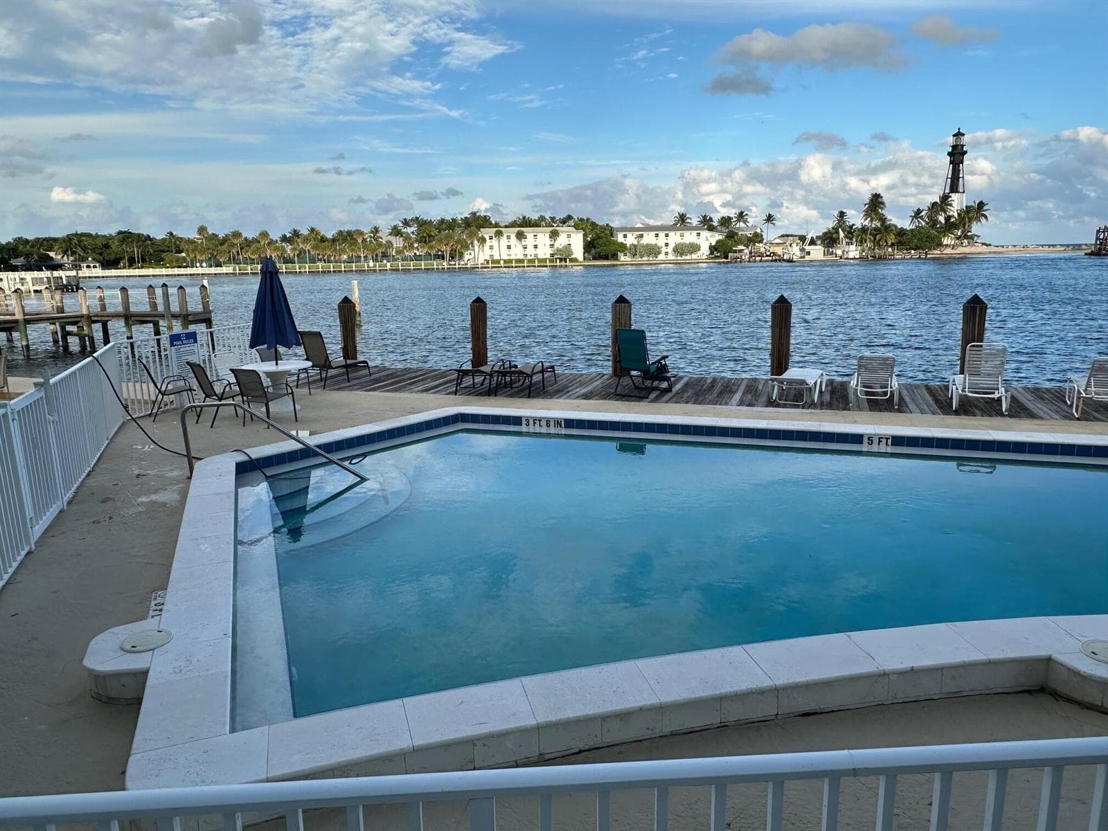 2508 Bay Drive photo 4
