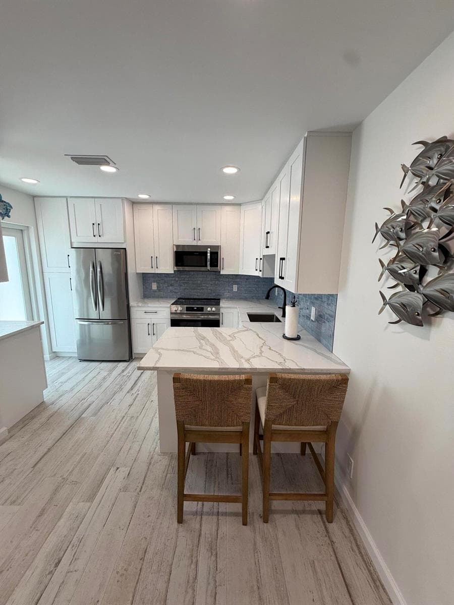 370 Wilma Circle 6 photo 6