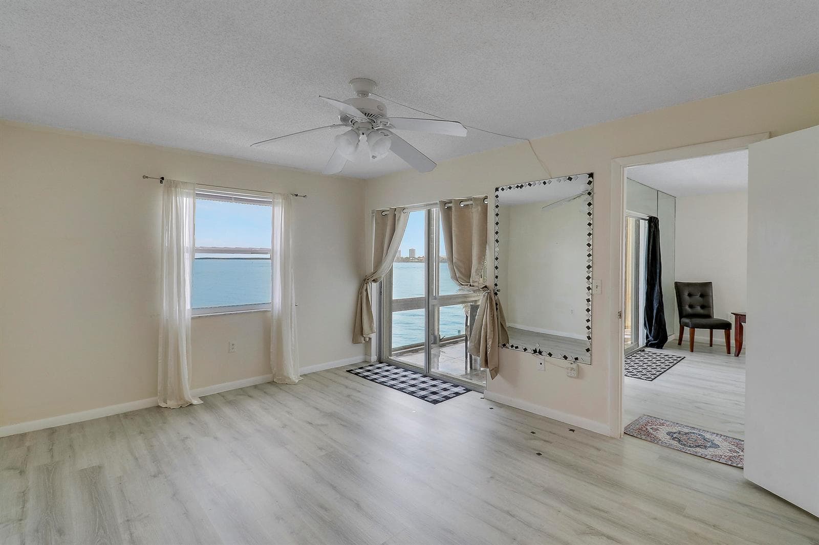 410 Wilma Circle 308 photo 22