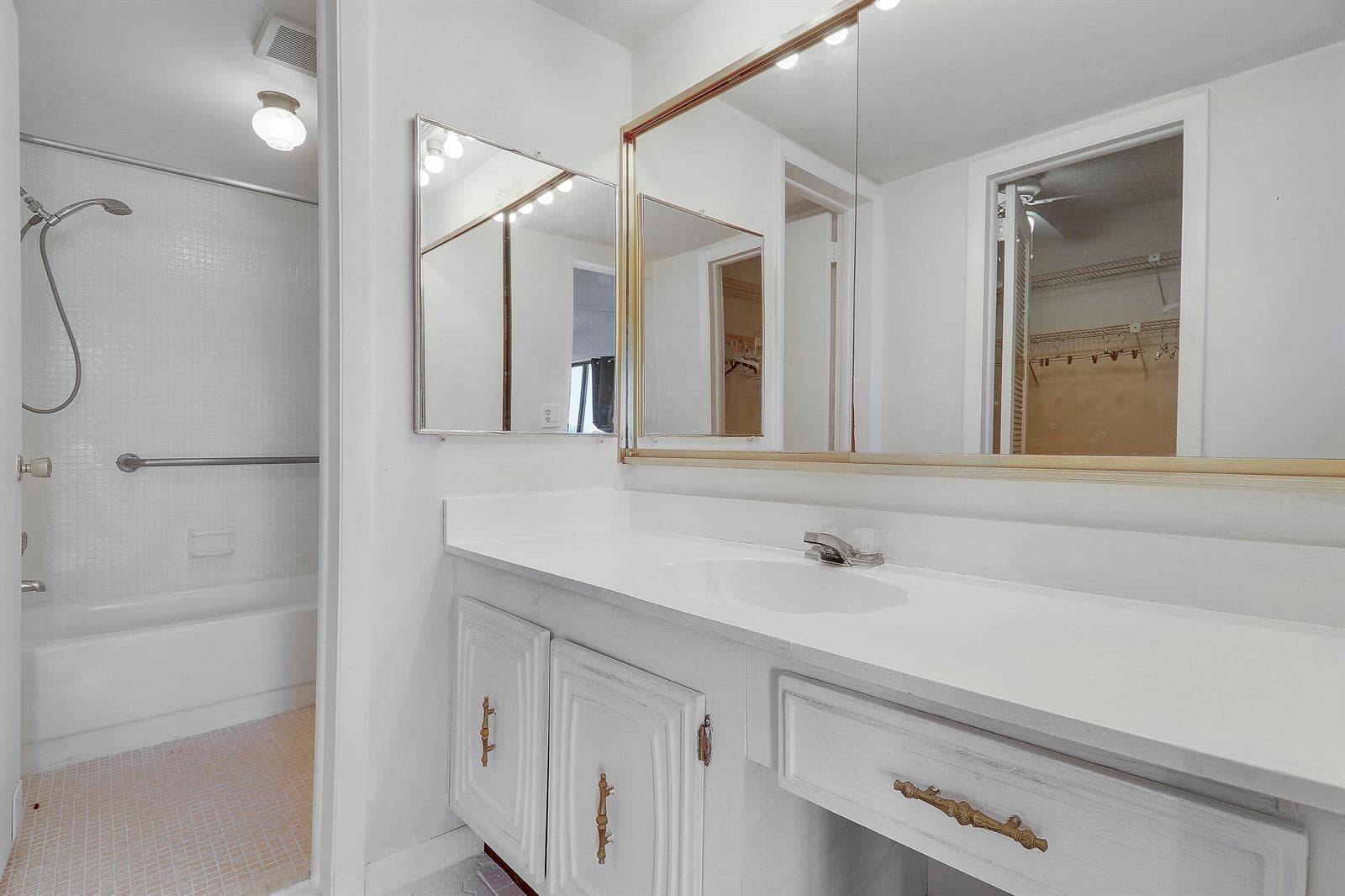 410 Wilma Circle 308 photo 21