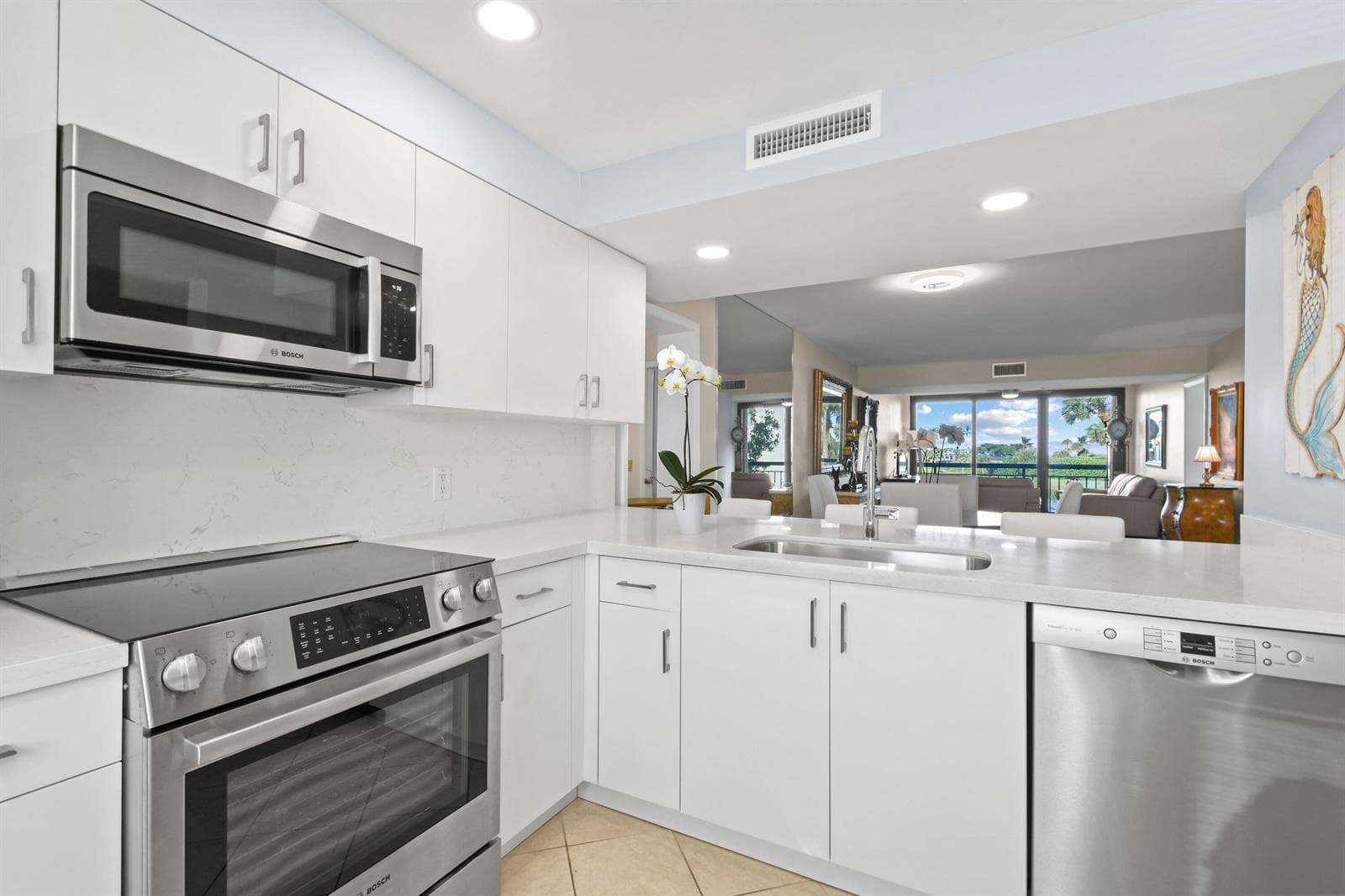501 S Seas Drive 206 photo 8