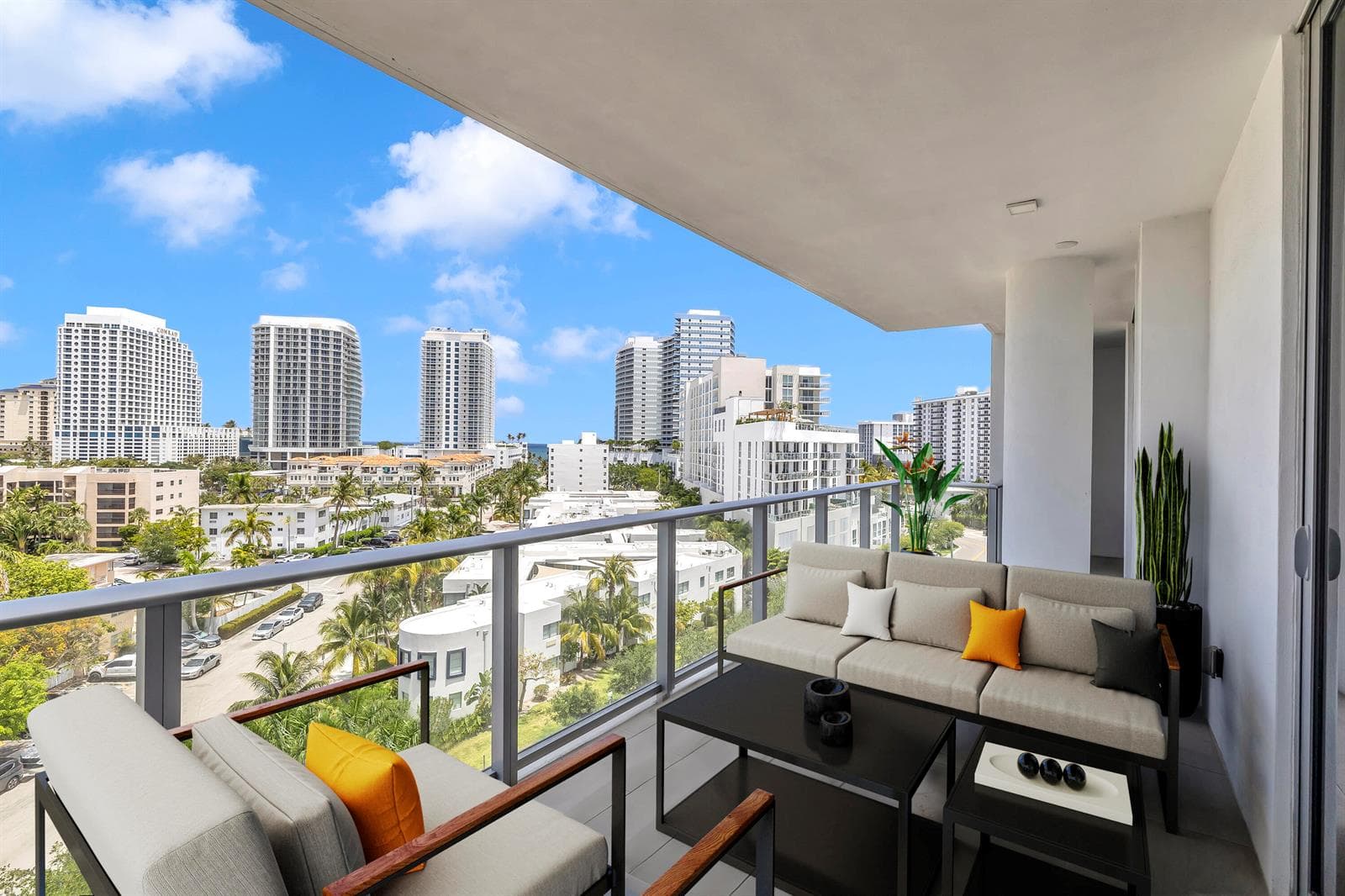 435 Bayshore Drive 602 photo 17