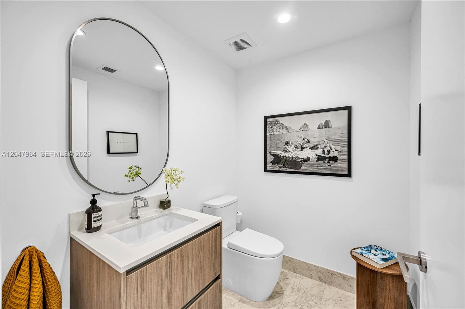 9201 E Bay Harbour Drive PH809 photo 23