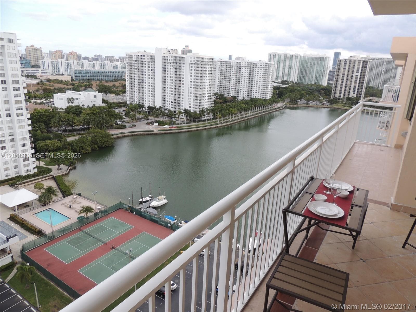 18061 Biscayne Blvd PH02 photo 1