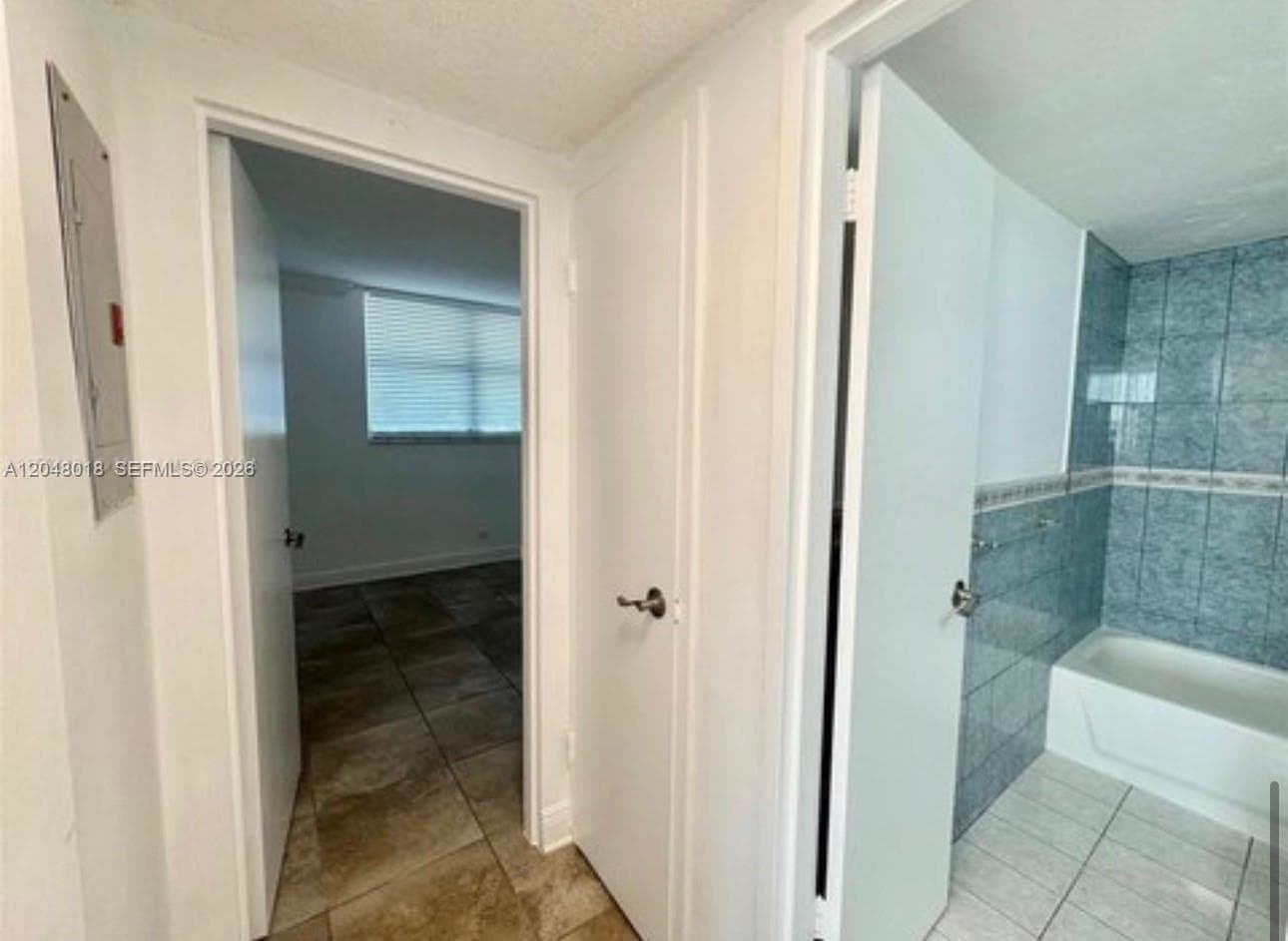 3660 NE 166th St 315 photo 13