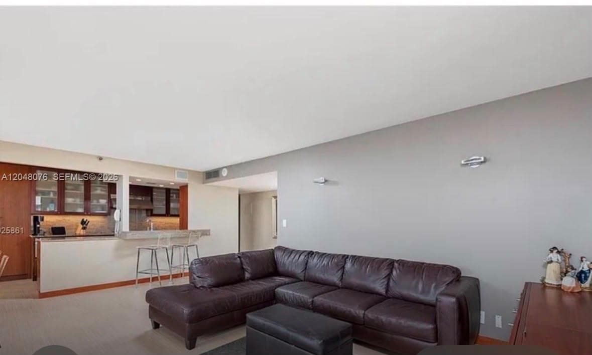 2555 Collins Ave 1101 photo 18