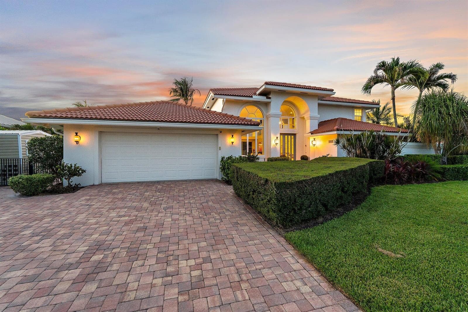 8565 SE Palm Street photo 8