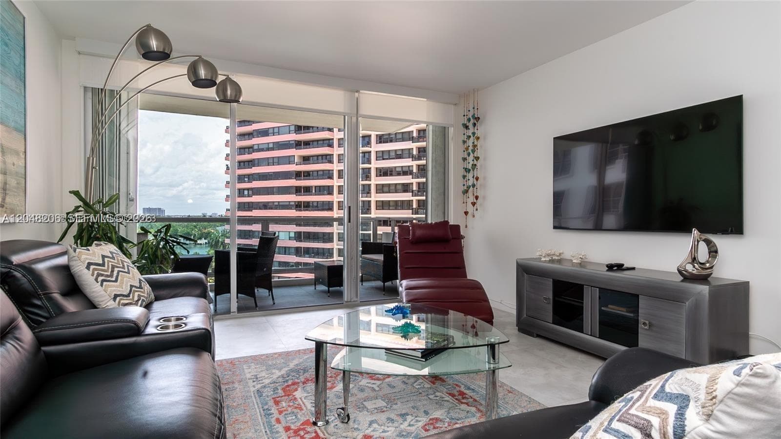5161 Collins Ave 811 photo 3