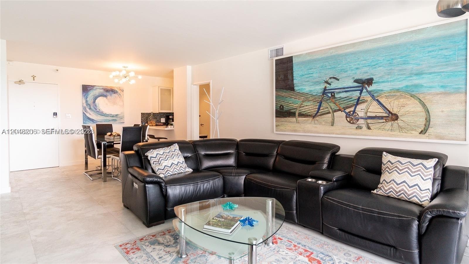 5161 Collins Ave 811 photo 4