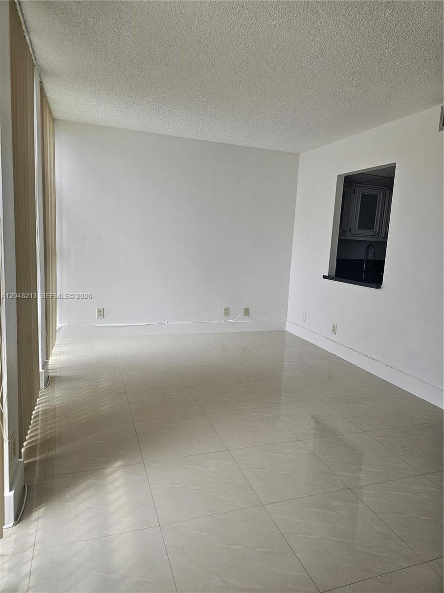 801 Three Islands Blvd 218 photo 2