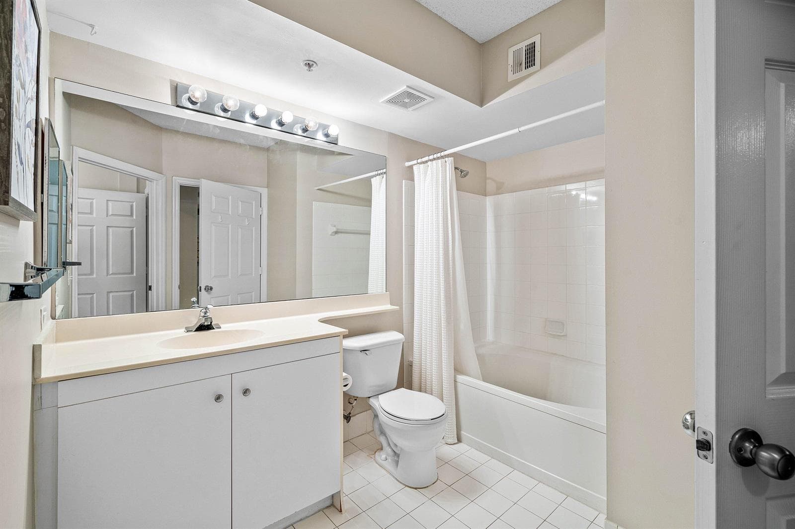4307 Tuscany Way photo 14