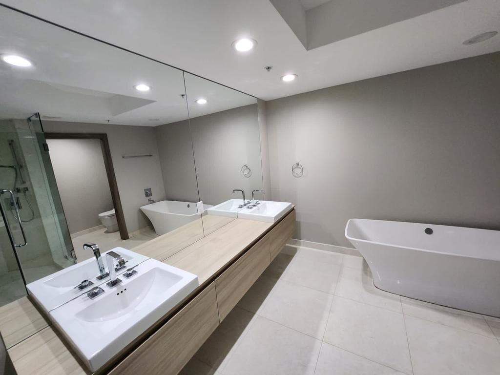 17301 Biscayne Boulevard 1202 photo 19