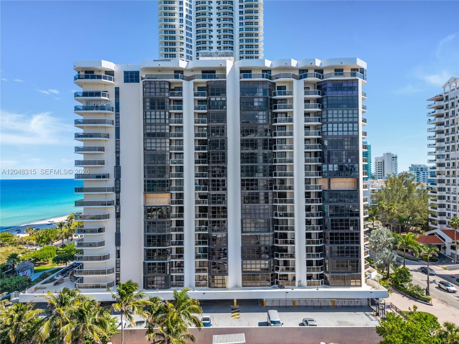 6423 Collins Ave 703 photo 1