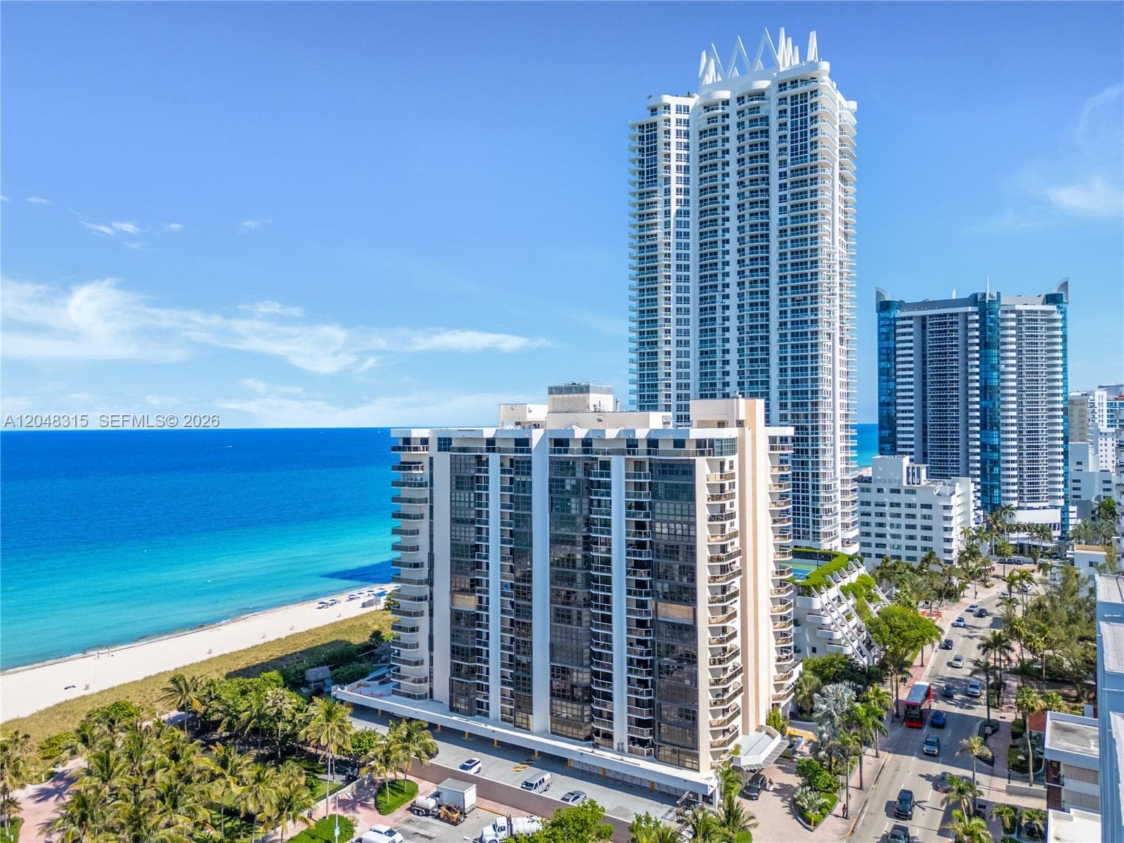 6423 Collins Ave 703 photo 4