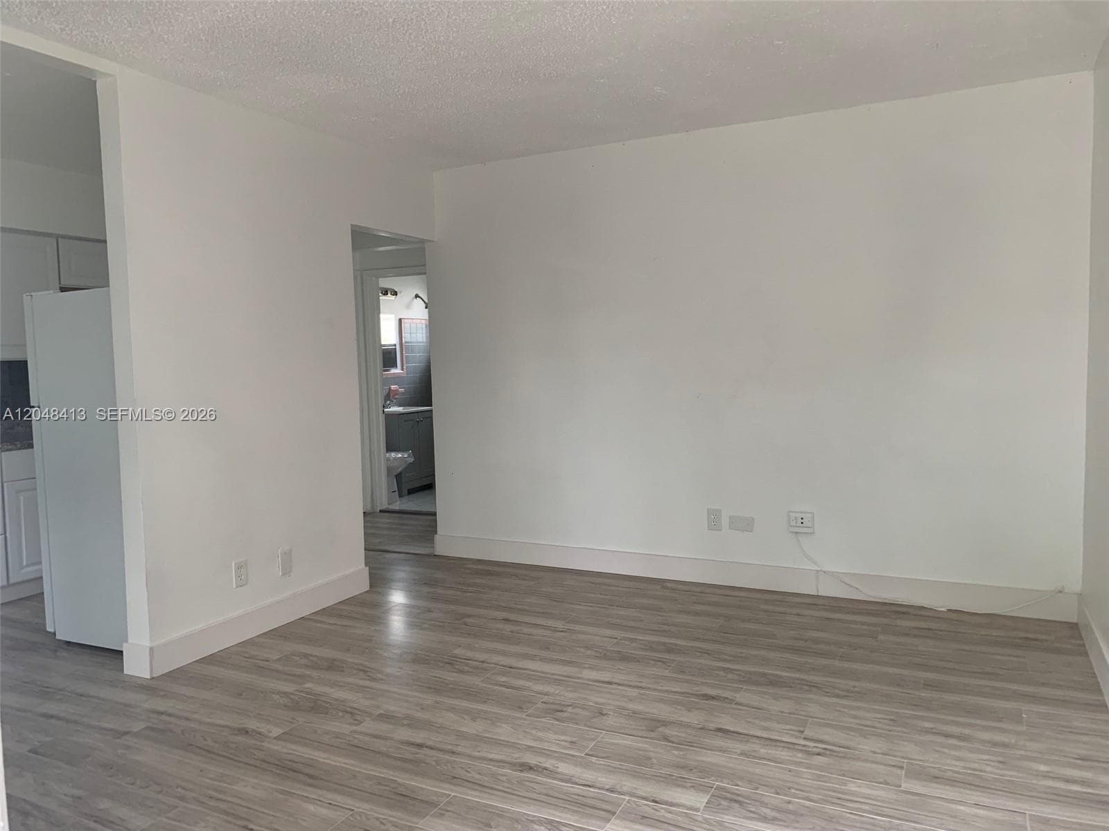 16675 NE 20th Ave 6 photo 1