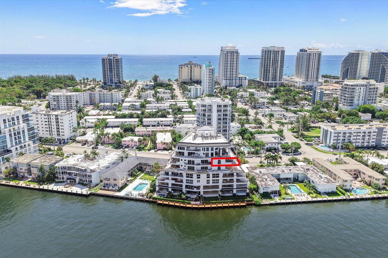 615 Bayshore Drive 603 photo 1