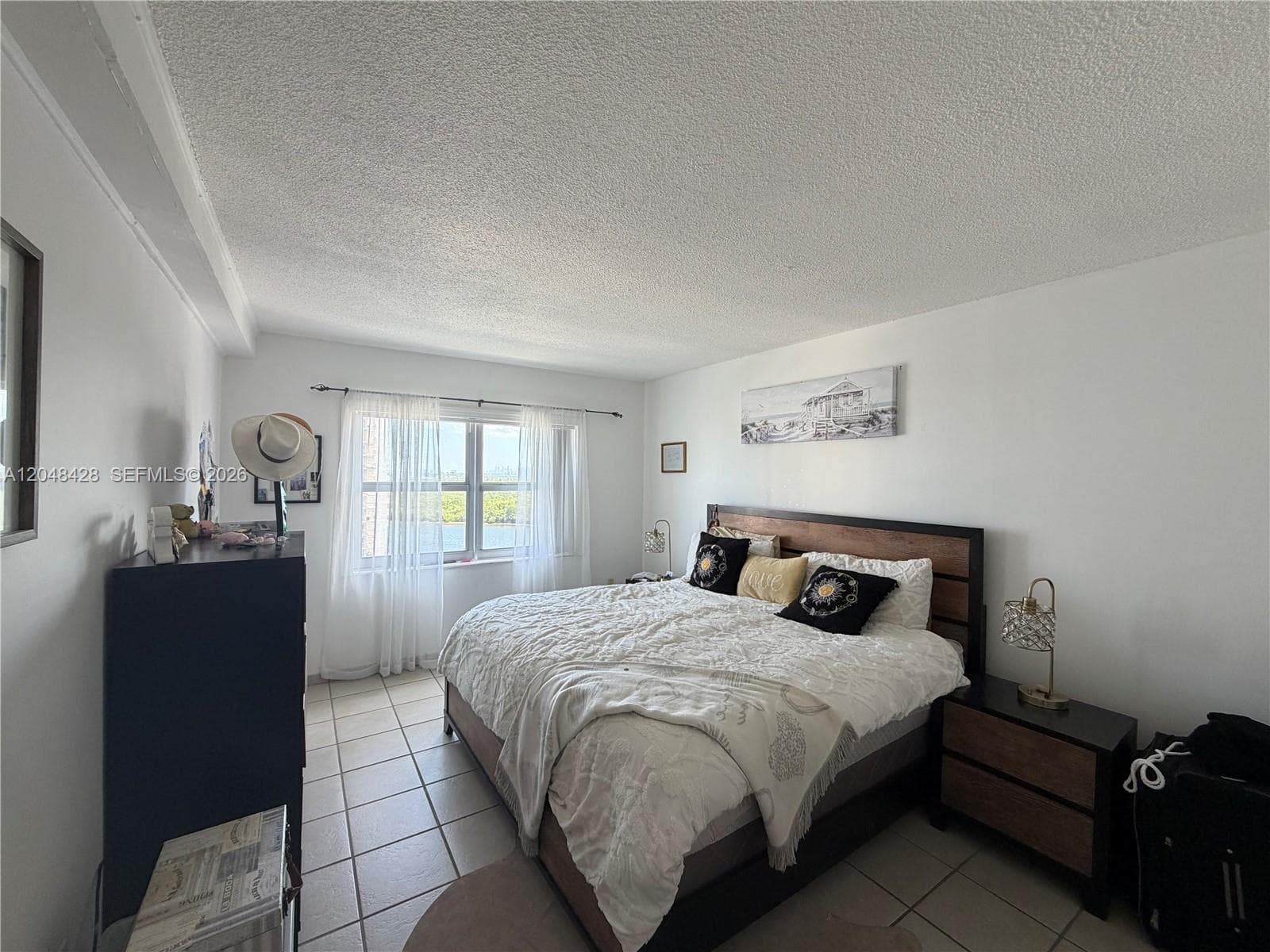 400 Kings Point Dr 1522 photo 5