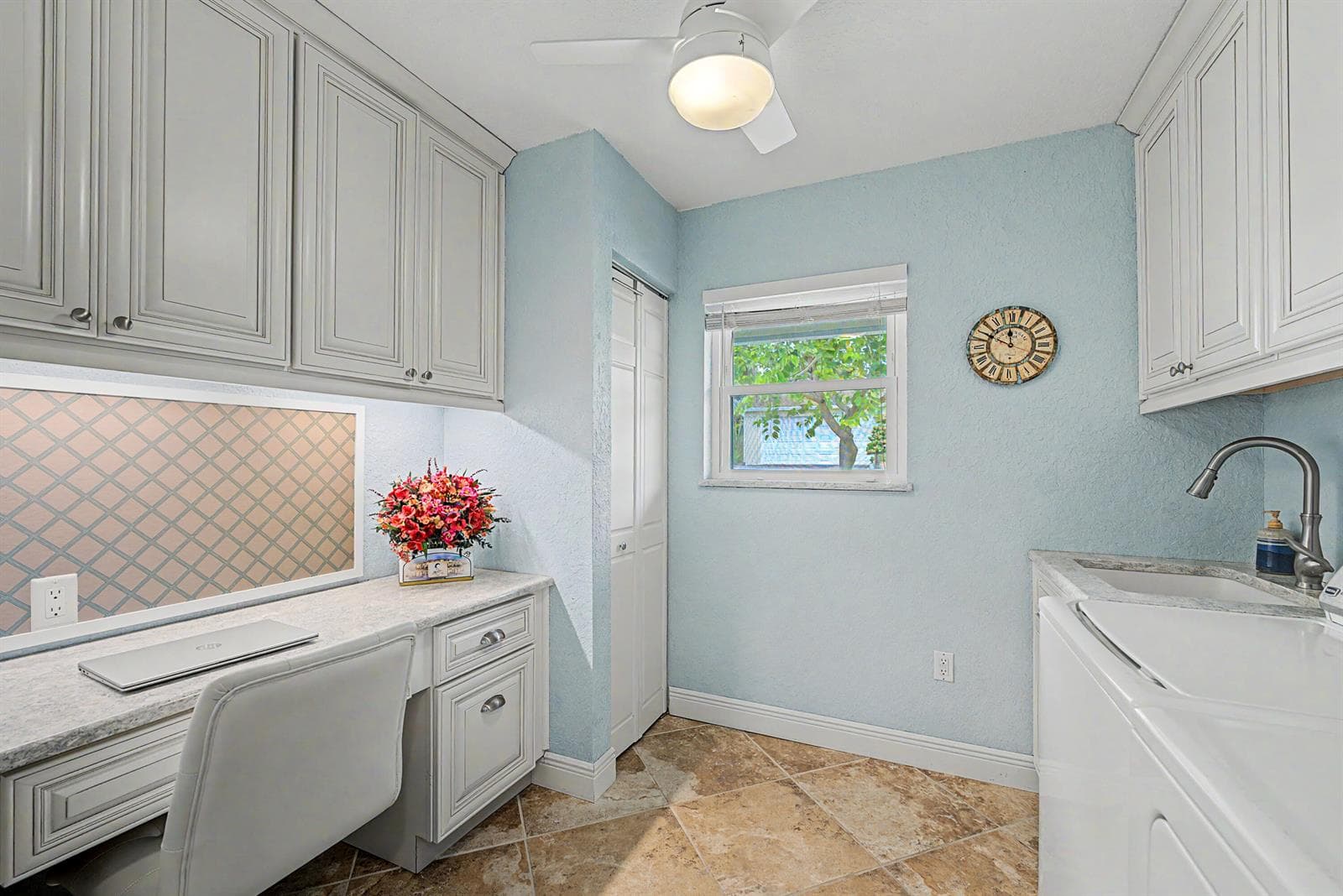 1711 S Indian River Drive photo 25