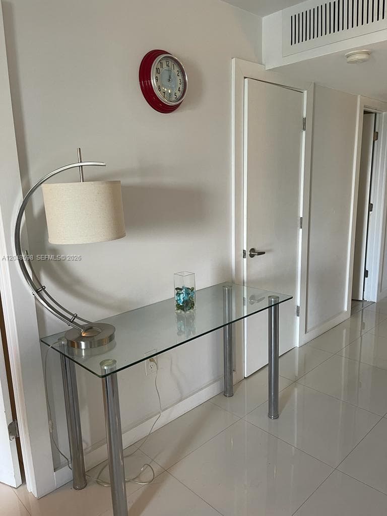 5701 Collins Ave 1411 photo 6