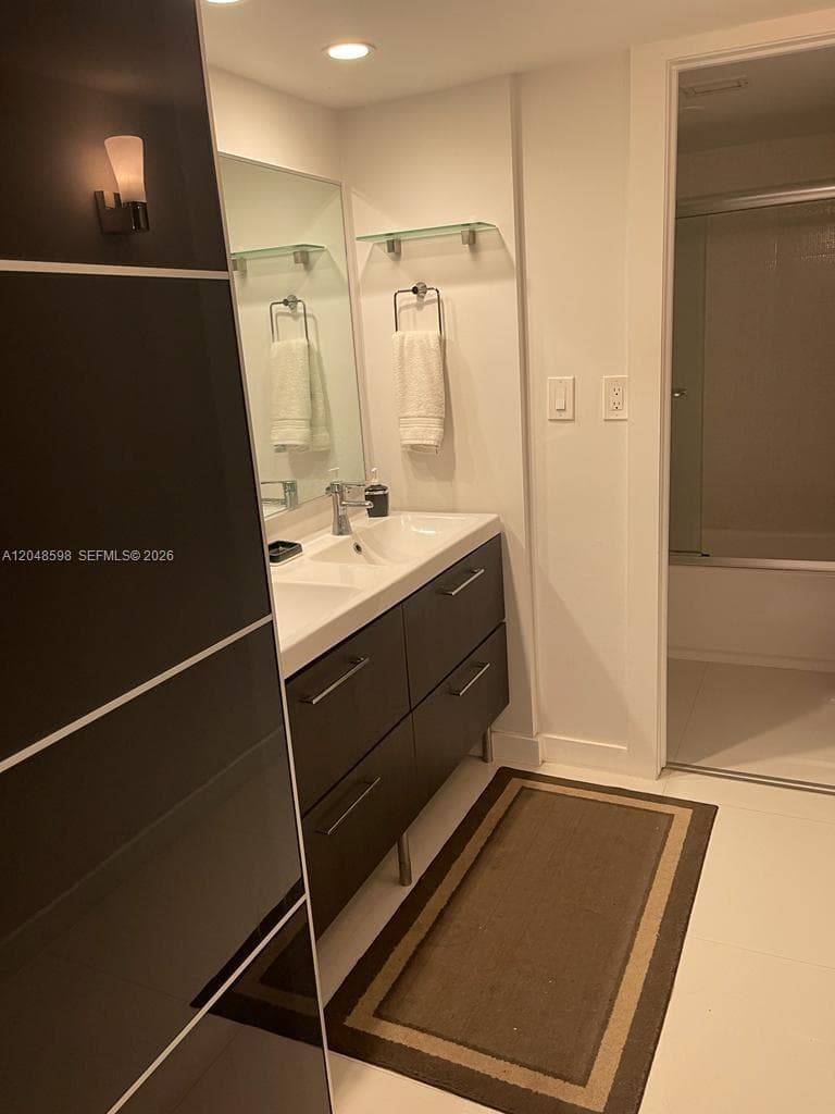 5701 Collins Ave 1411 photo 11