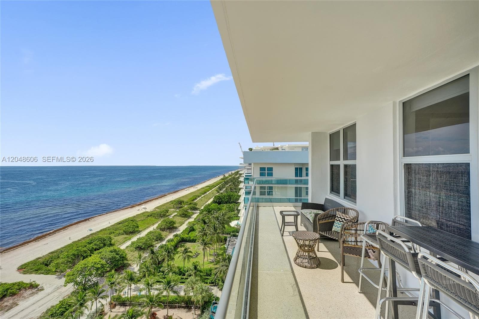 9225 Collins Ave 1402 photo 2