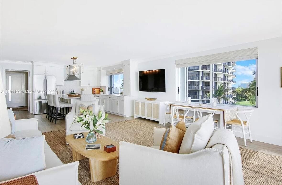 350 S Beach Road 401 photo 18