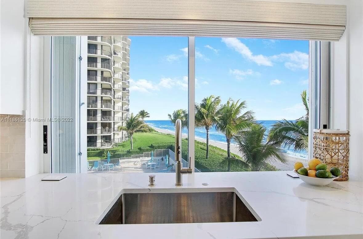 350 S Beach Road 401 photo 11
